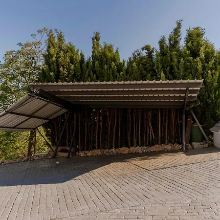 Casa Chely *