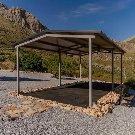 Casa Chely Alcaucin
